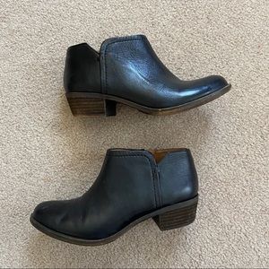 Lucky Brand Bardon Booties Size 6M